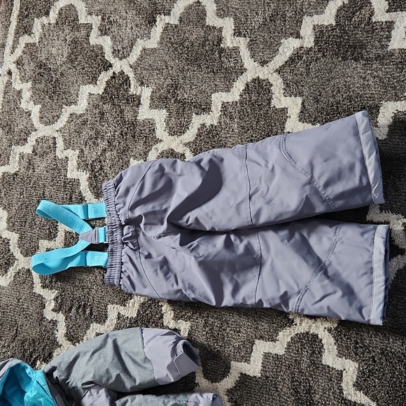 Gerry xs 5/6 Snow jacket/pants set - Picture 2 of 10